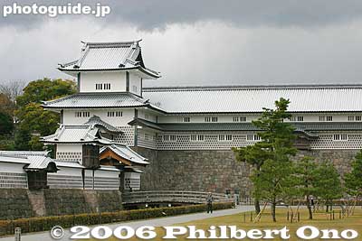 Hashizume-mon Turret 橋爪門続櫓
Keywords: ishikawa prefecture kanazawa castle park