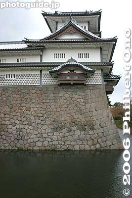 Hishi-yagura Turret 菱櫓
Keywords: ishikawa prefecture kanazawa castle park