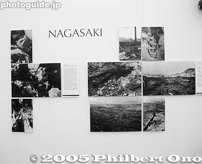 Nagasaki photos by Yosuke Yamahata　山端庸介が原爆投下翌日の写真を撮った
Yosuke Yamahata was an Imperial Army photographer who was ordered to go to Nagasaki to photograph the after effects of the atomic bomb. He and two others, a writer and an artist, arrived in Nagasaki the morning after the bomb was dropped. Yamahata went on to capture over 100 extraordinary images of the devastation, people who survived, people helping the wounded, and the inevitable corpses.

山端庸介（1917−66）は陸軍報道カメラマンとして原爆投下翌日の長崎に入り，100枚以上の非常に貴重な歴史的の写真を撮った。長崎原爆資料館にも大きく展示されている。 
Keywords: Italy Genova Genoa Palazzo Ducale Hiroshima Nagasaki Yosuke Yamahata Japanese art exhibition