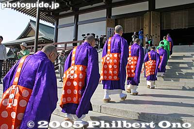Priests enter the temple at Narita-san.
