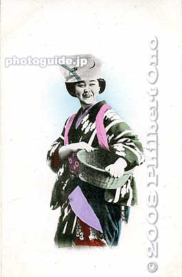Another shot of her picking tea leaves.
Keywords: japanese vintage postcards nihon bijin women beauty geisha maiko woman smiling smile laughing kimono