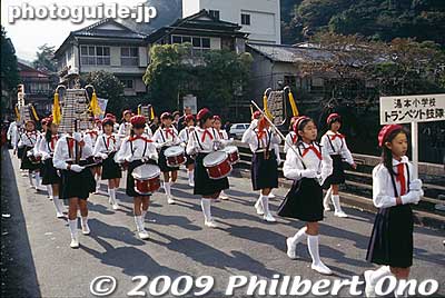 Yumoto Elementary School
Keywords: kanagawa hakone-machi yumoto onsen spa daimyo gyoretsu feudal lord procession samurai 