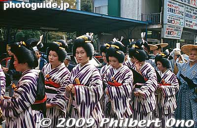 Keywords: kanagawa hakone-machi yumoto onsen spa daimyo gyoretsu feudal lord procession samurai 