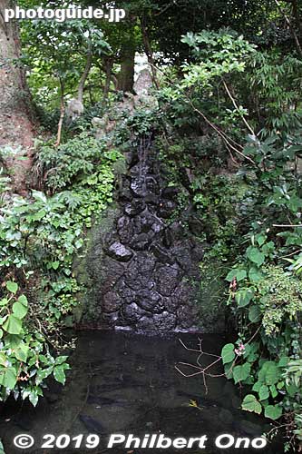 Motodaki Falls where worshippers would purify themselves before going to worship. 元滝
Keywords: kanagawa isehara oyama