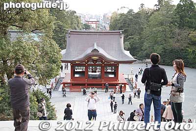 View from the top of the Stone Steps.
Keywords: kanagawa kamakura tsurugaoka hachimangu shrine