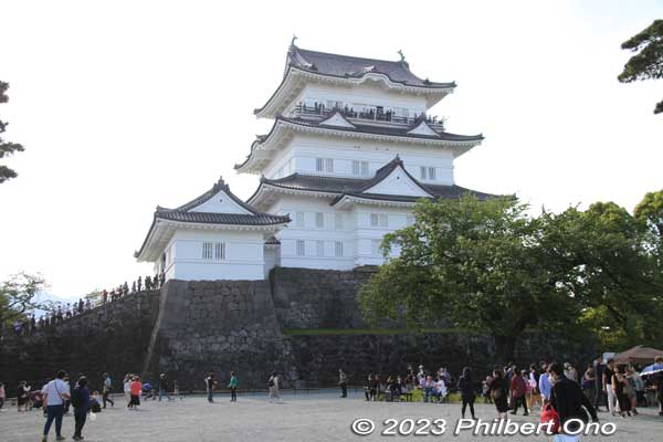 Odawara Castle is the city symbol and former residence of the Hojo Clan. Short walk from Odawara Station (JR and Odakyu Lines).
Keywords: Kanagawa Odawara castle