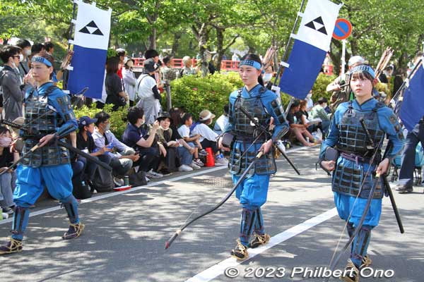 Samurai group from Kamakura for Hōjō Ujitoki, Tamanawa Castle lord. 玉縄城主 北条氏時隊  鎌倉市玉縄城址まちづくり会議
Keywords: Kanagawa Odawara Hojo Godai Matsuri Festival samurai parade