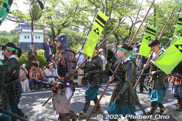 Entourage for the fourth Odawara Castle lord, Hojo Ujimasa. 北条氏政隊 旭丘高校
Keywords: Kanagawa Odawara Hojo Godai Matsuri Festival samurai parade