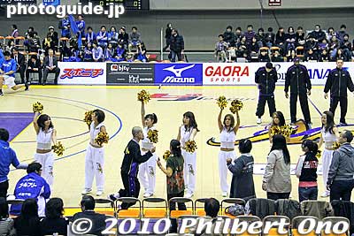 Introduction of Tokyo Apache players. The team's colors are purple and black.
Keywords: kanagawa yokohama tokyo apache shiga lakestars basketball game bj league 