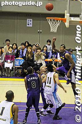Keywords: kanagawa yokohama tokyo apache shiga lakestars basketball game bj league 