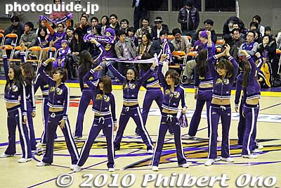 Tokyo Apache Dance Team in formation.
Keywords: kanagawa yokohama tokyo apache cheerleaders basketball game bj league 