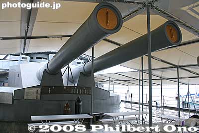 Keywords: kanagawa yokosuka mikasa park battleship museum boat imperial navy guns cannons