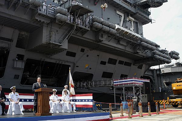 Secretary of the Navy (SECNAV) the Honorable Dr. Donald C. Winter delivers remarks at the arrival ceremony for the Nimitz-class aircraft carrier USS George Washington (CVN 73).
YOKOSUKA, Japan (Sept. 25, 2008) Secretary of the Navy (SECNAV) the Honorable Dr. Donald C. Winter delivers remarks at the arrival ceremony for the Nimitz-class aircraft carrier USS George Washington (CVN 73). George Washington's arrival from its former homeport of Norfolk, Va., marks the beginning of its role as the Navy's only permanently forward-deployed aircraft carrier and as centerpiece of the U.S. 7th Fleet's Carrier Strike Group Five. (U.S. Navy photo by Mass Communication Specialist Seaman Charles Oki/Released)
