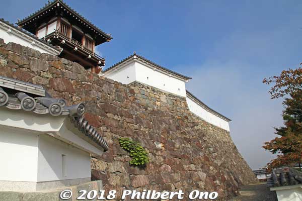 Impressive stone work.
Keywords: kyoto Fukuchiyama Castle