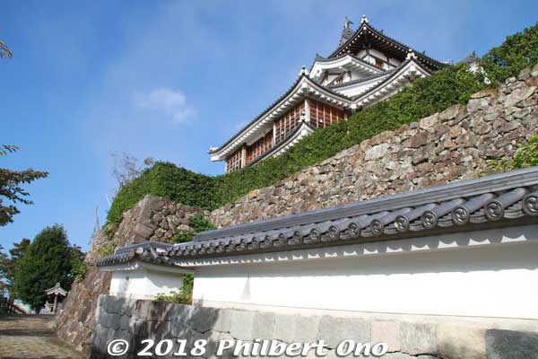 Walk up a little more.
Keywords: kyoto Fukuchiyama Castle