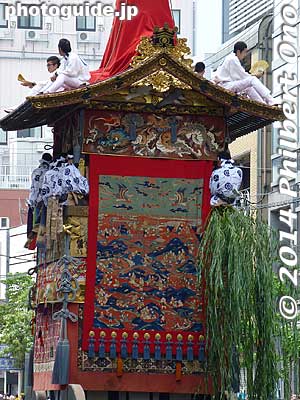Keywords: kyoto gion ato matsuri festival yamahoko parade procession