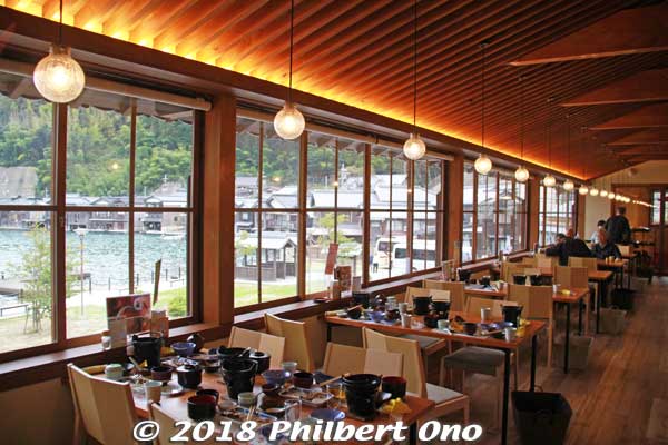 Funaya Shokudo restaurant. http://www.ine-kankou.jp/taste/funayashokudo/
Keywords: kyoto ine restaurant seafood
