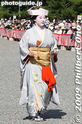 Otagaki Rengetsu was a poet. 太田垣蓮月
Keywords: kyoto jidai matsuri festival of ages