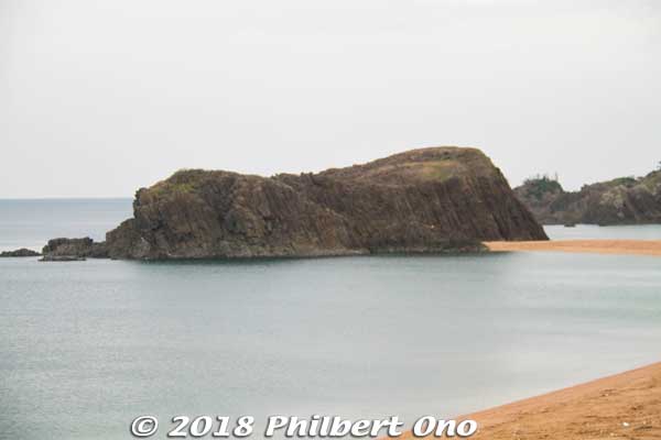 Tateiwa Rock on Tango Peninsula.
Map (Tateiwa):  https://goo.gl/maps/QDHmG1qArez
Keywords: kyoto kyotango peninsula geopark tateiwa rock japanocean