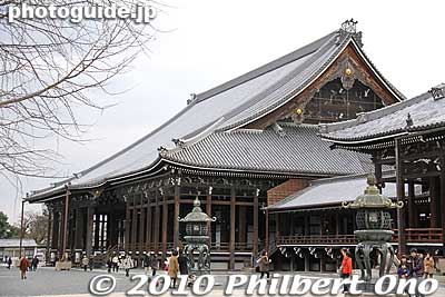 Goeido Hall 
Keywords: kyoto nishi hongwanji temple jodo shinshu buddhist 