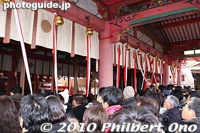 All you hear are these bells ringing overhead.
Keywords: kyoto Fushimi Inari Taisha Shrine japanshrine