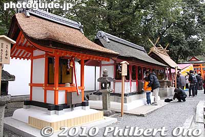 More lesser shrines
Keywords: kyoto Fushimi Inari Taisha Shrine 