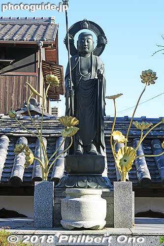 Jizo-in Temple's Jizo statue.
Keywords: mie kameyama seki-juku shukuba tokaido stage town