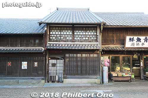 Kaiunro, former geisha house in Seki-juku. 開雲楼
Keywords: mie kameyama seki-juku shukuba tokaido stage town