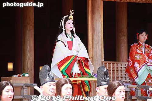 The Saio princess wears a juni-hitoe (12-layer) robe reserved only for Imperial family members. 
Keywords: mie meiwa saiku saio matsuri festival