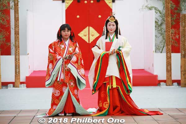Child Saio princess and adult Saio princess.
Keywords: mie meiwa saiku saio matsuri festival