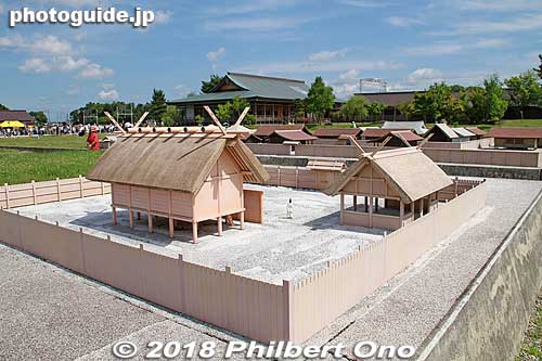 Shinden shrine buildings for religious services.
Keywords: mie meiwa saiku