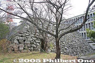 Foundation of the castle tower (side view)
Keywords: Mie Prefecture Tsu Castle