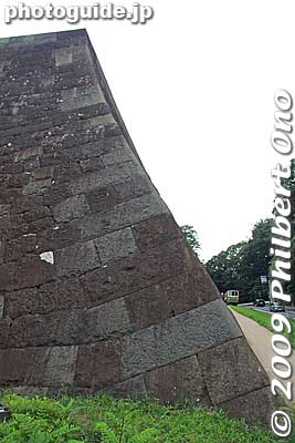 Corner of Honmaru northern stone wall.
Keywords: miyagi sendai castle 
