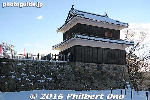West Turret, Ueda Castle's only original structure.
Keywords: nagano ueda castle sanada clan