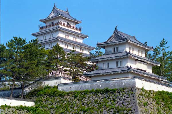 Shimabara Castle was the government headquarters of the Shimabara Domain until 1871. Shimabara Castle's tenshu main tower and a corner turret (foreground).
Keywords: nagasaki shimabara castle japancastle