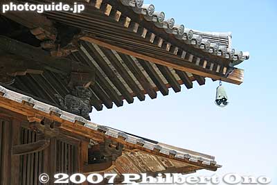 Kondo Main Hall, National Treasure 金堂
Keywords: nara ikaruga-cho horyuji temple Buddhist Shotoku-shu world heritage site wooden building National Treasure