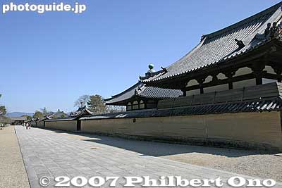 Path to Yumedono Pavilion
Keywords: nara ikaruga-cho horyuji temple Buddhist Shotoku-shu world heritage site