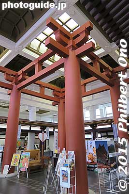 Inside former Nara Station.
Keywords: nara todaiji