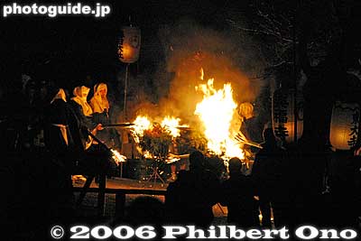 Ceremony at Nogami Shrine
Keywords: nara prefecture wakakusayama fire festival burning