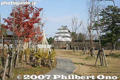 Shibata Castle is also called Ayame Castle 菖蒲城.
Keywords: niigata shibata castle park