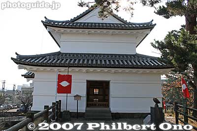Tatsumi Yagura Turret 辰巳櫓
Keywords: niigata shibata castle park turret