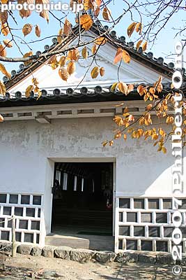 Entrance to upper floor of Omotemon Gate
Keywords: niigata shibata castle park turret