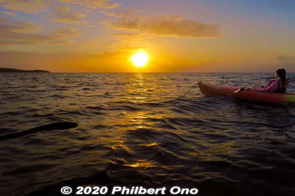 Sunrise kayaking on Iriomote, Yaeyama, Okinawa.
Keywords: okinawa Iriomote Maira River sunrise kayak canoe