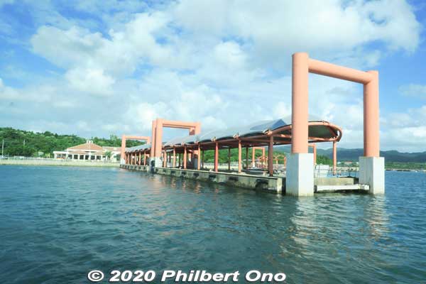 Ohara Port, Iriomote. One floating dock.
Keywords: okinawa Iriomote yaeyama ohara port
