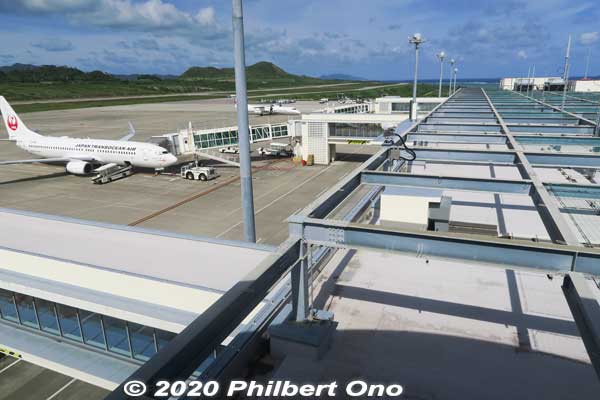 Ishigaki Airport 
Keywords: okinawa Ishigaki Airport airplane jet boeing-737