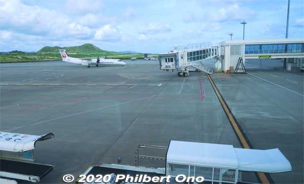 View of Ishigaki Airport from the jet bridge.
Keywords: okinawa Ishigaki Airport