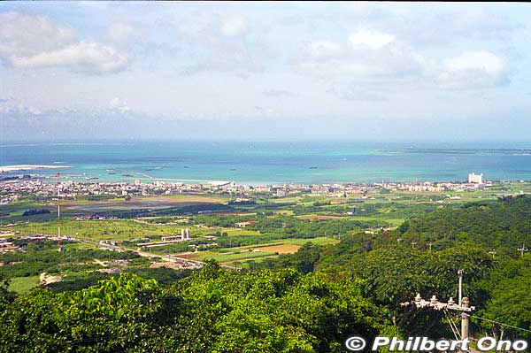 View of central Ishigaki from Banna Park. Taketomi Island can be seen on upper right.
Keywords: okinawa Ishigaki Banna Park