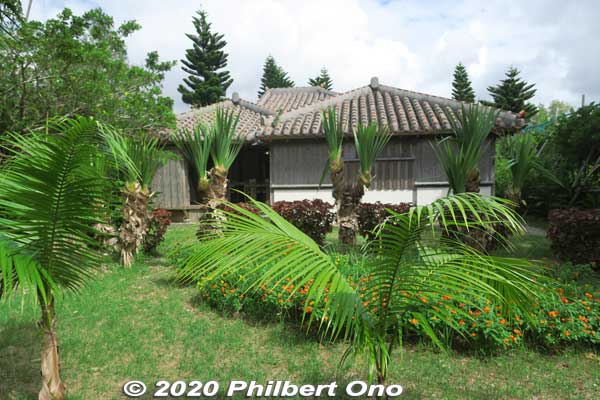 Keywords: okinawa ishigaki yaima mura traditional minka homes house