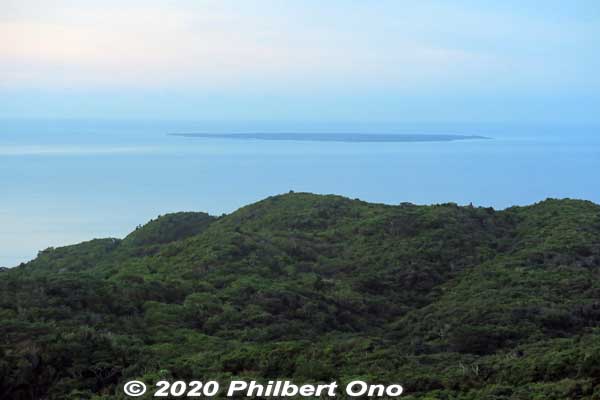 Taketomi island in the distance. Flat, coral outcrop. Quaint, charming island, a short boat ride from Ishigaki Port.
Keywords: okinawa ishigaki sakieda yarabudake mt.