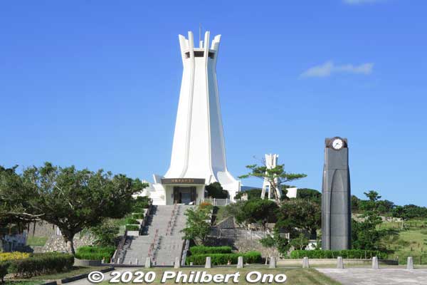 Peace Prayer Memorial Hall in the Okinawa Prefectural Peace Park.
Keywords: okinawa itoman Cornerstone of Peace war memorial monument
